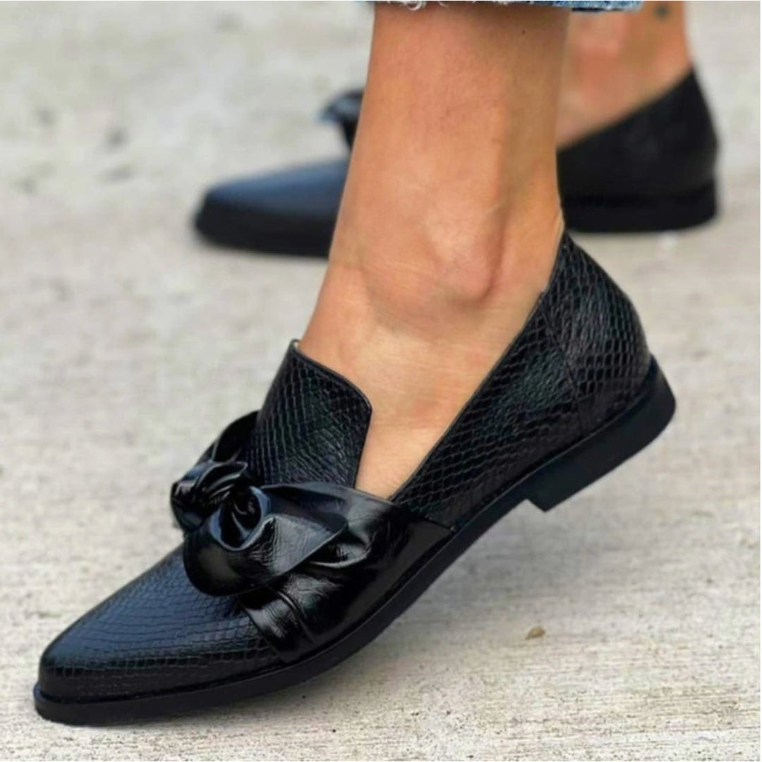Vintém d'Ouro - Mocassins com Detalhe de Gravata