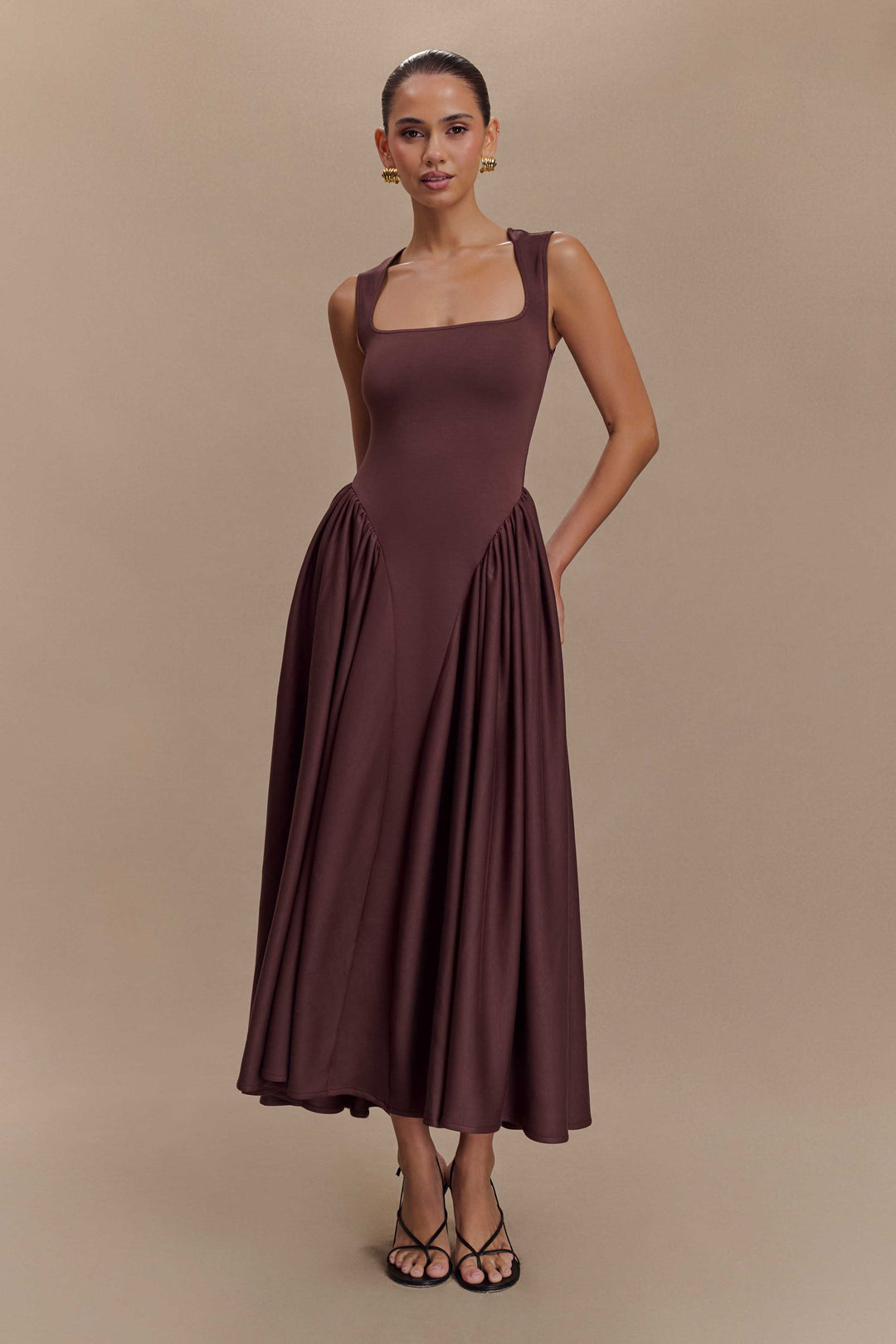Vintém d'Ouro - Vestido midi em malha castanho