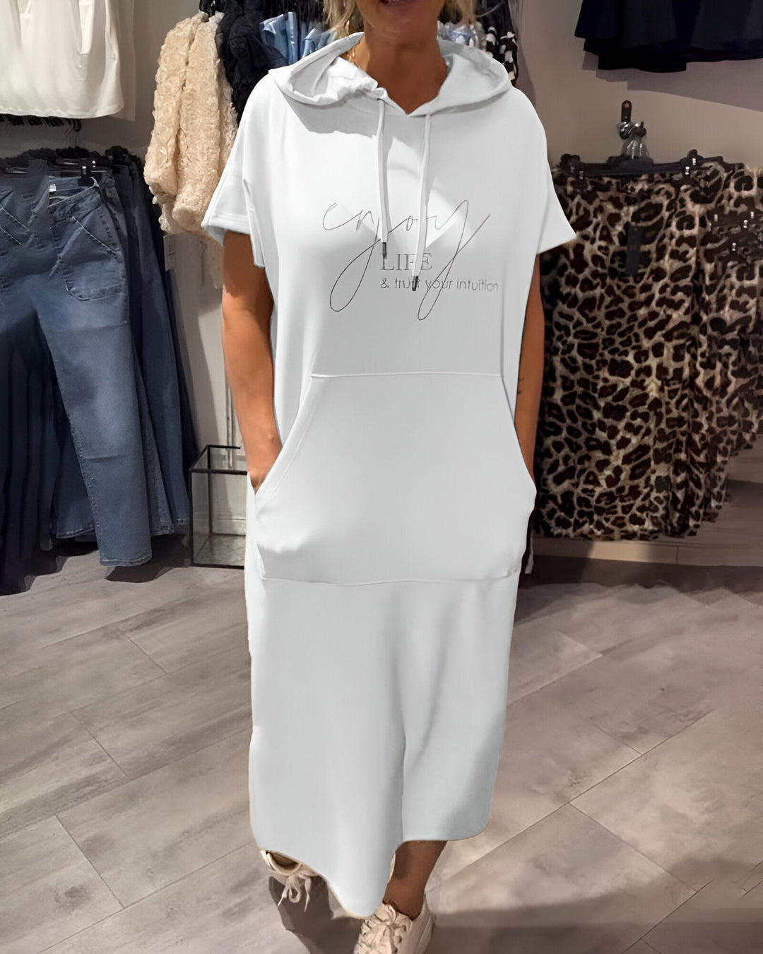Vintém d'Ouro - Vestido casual com capuz