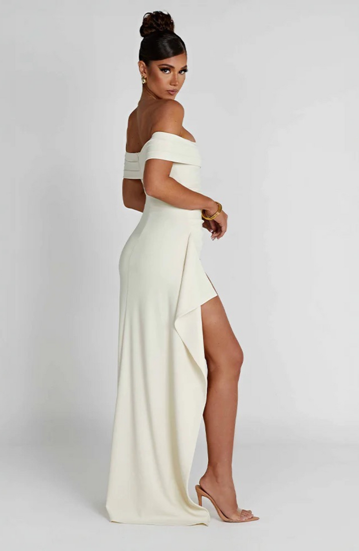 Vintém d'Ouro - Vestido Maxi de Luxo