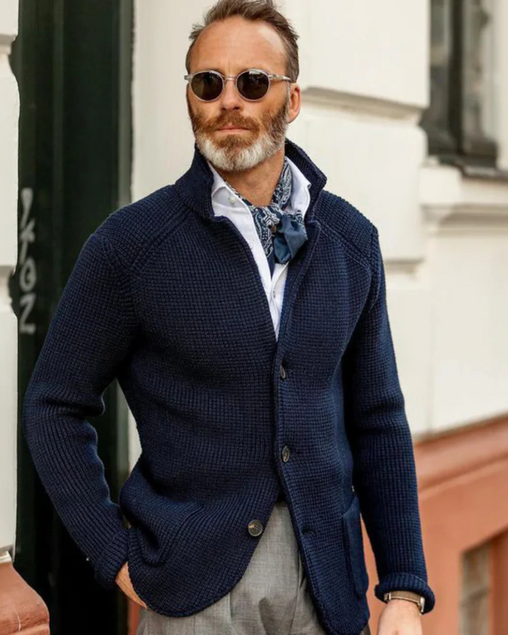 Vintém d'Ouro - Cardigan de Malha Premium