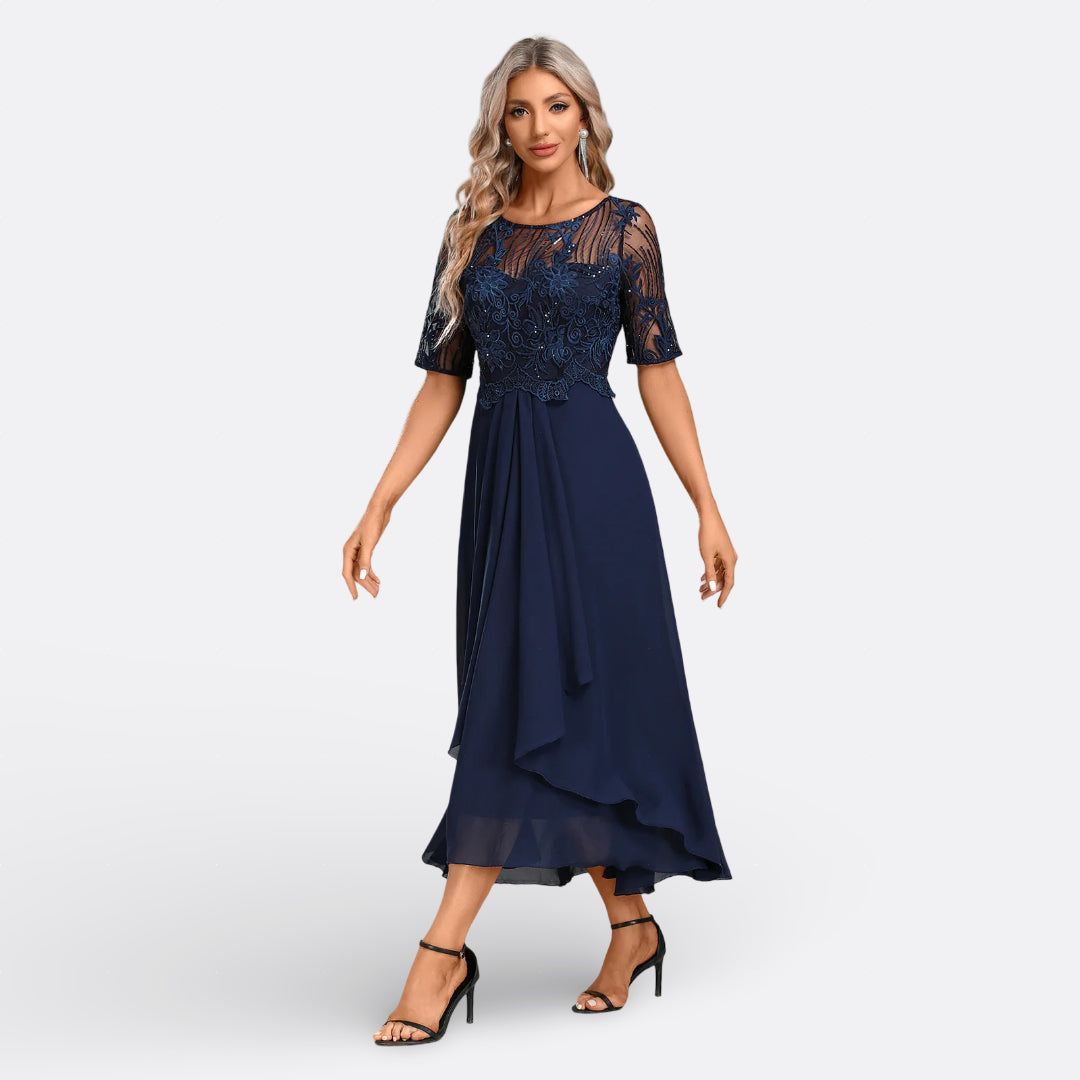 Vintém d'Ouro - Vestido Azul-Marinho com Renda e Manga Curta