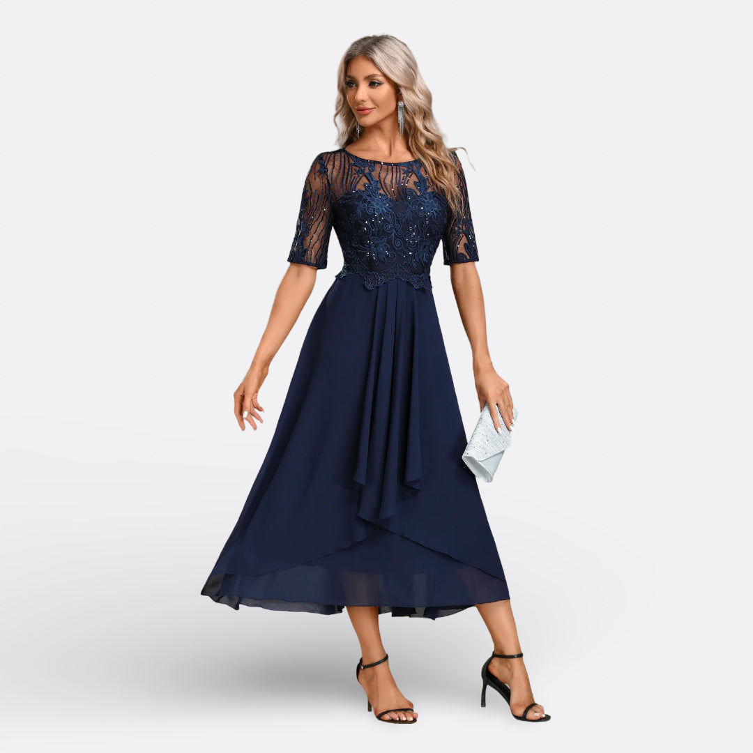 Vintém d'Ouro - Vestido Azul-Marinho com Renda e Manga Curta