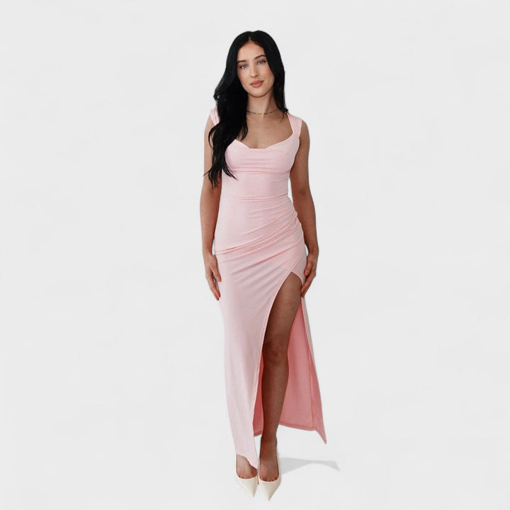 Vintém d'Ouro - Vestido longo com costas abertas