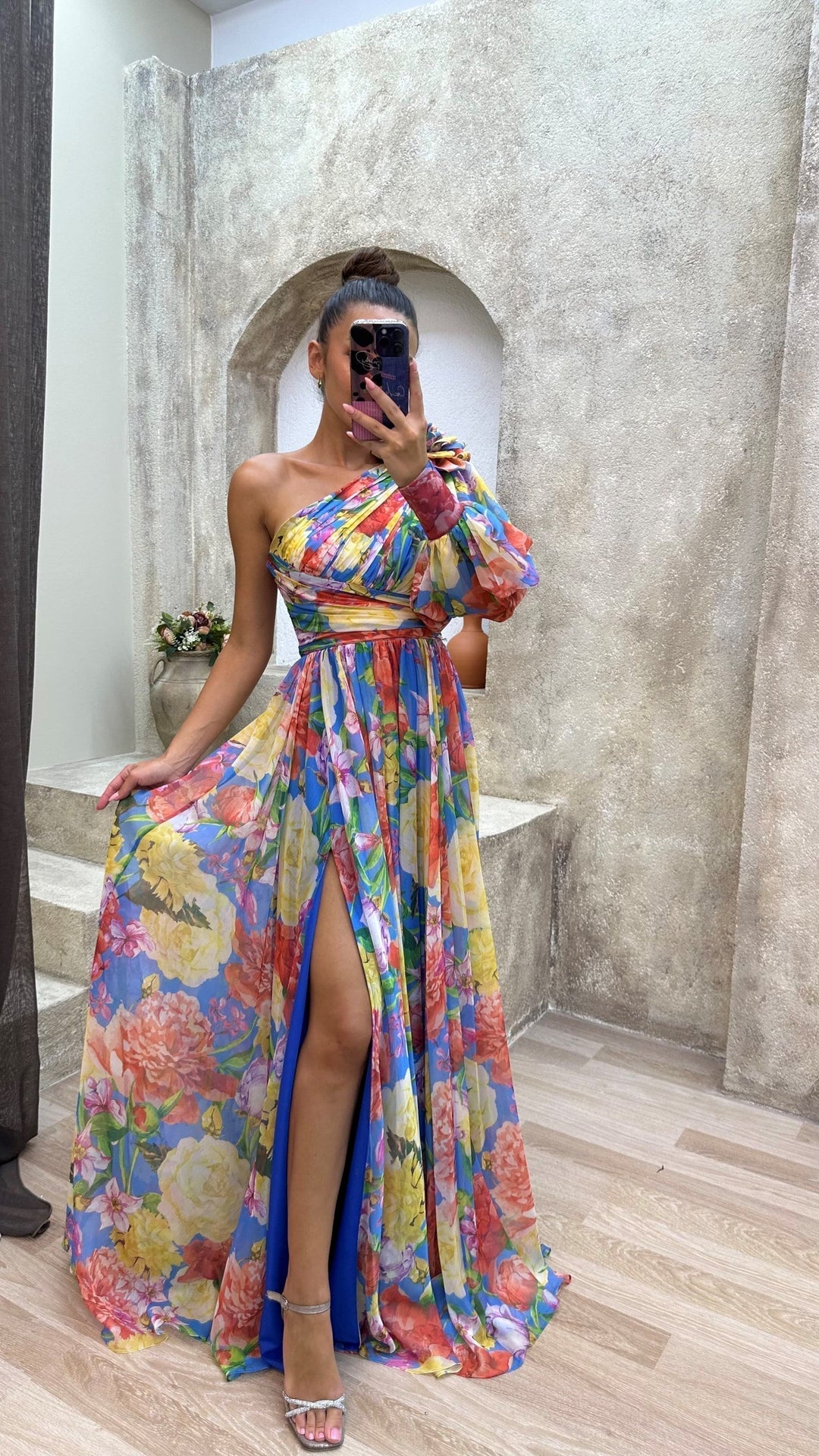 Vintém d'Ouro - Vestido Elegante e Fluido