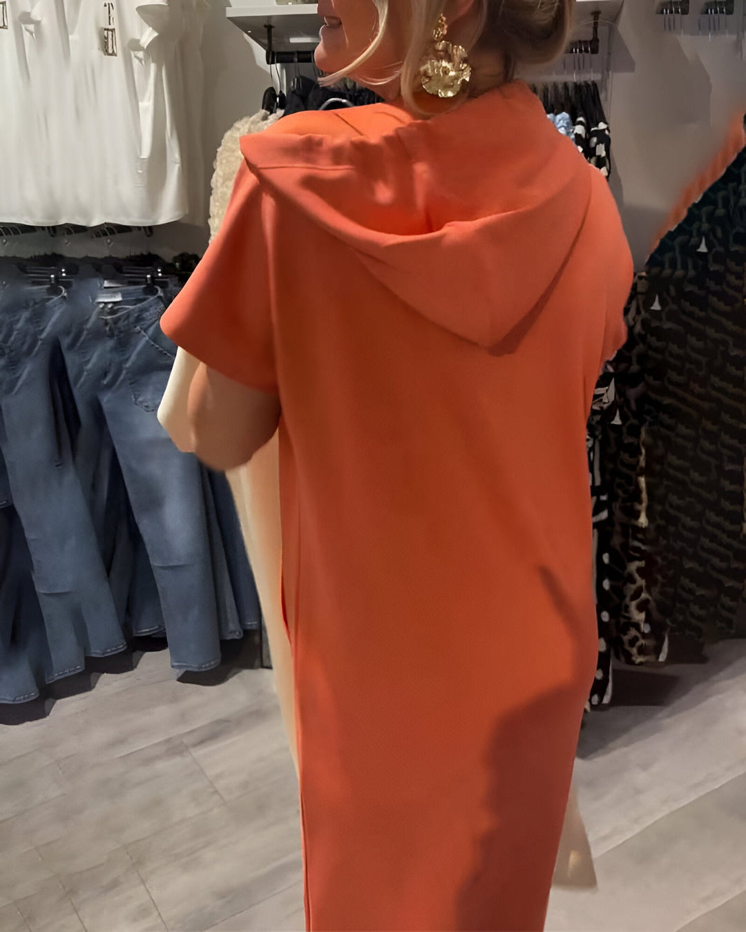 Vintém d'Ouro - Vestido casual com capuz