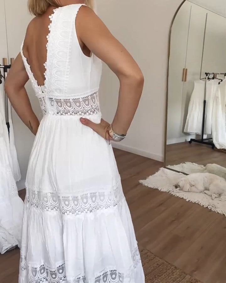 Vintém d'Ouro - Vestido de Renda com Decote em V