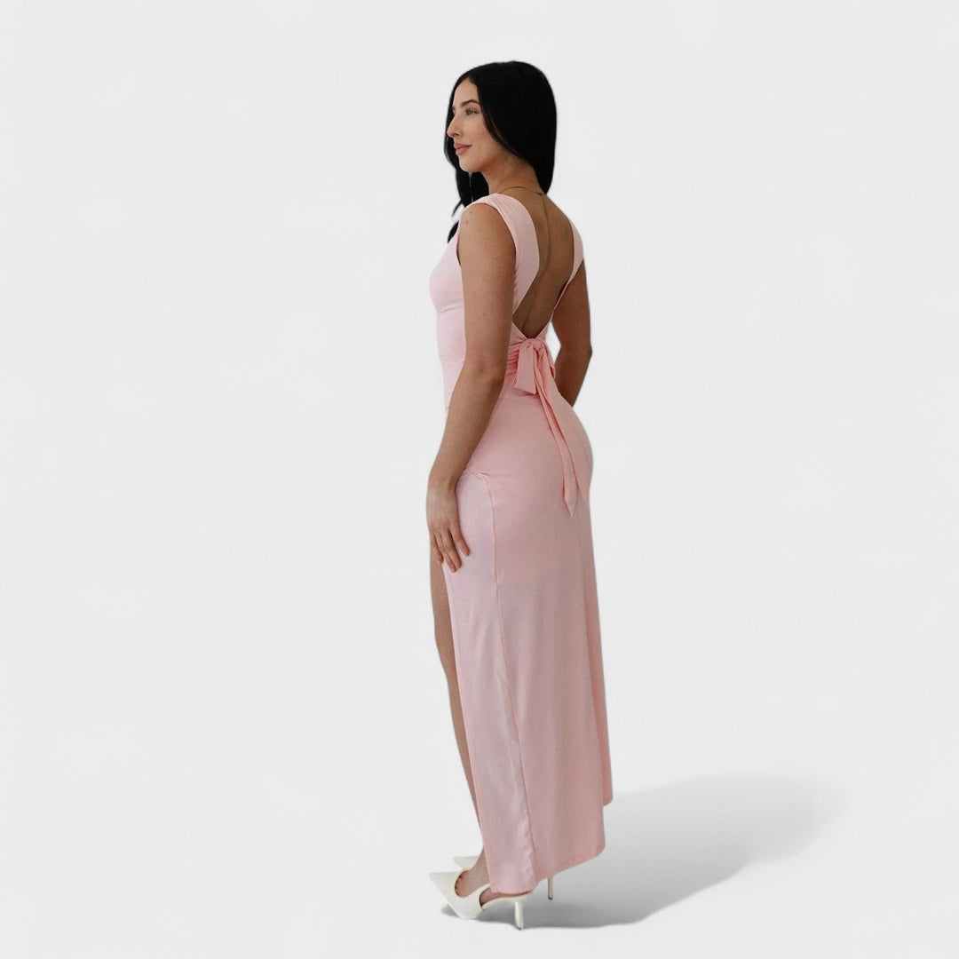 Vintém d'Ouro - Vestido longo com costas abertas