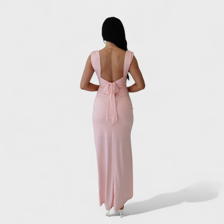 Vintém d'Ouro - Vestido longo com costas abertas
