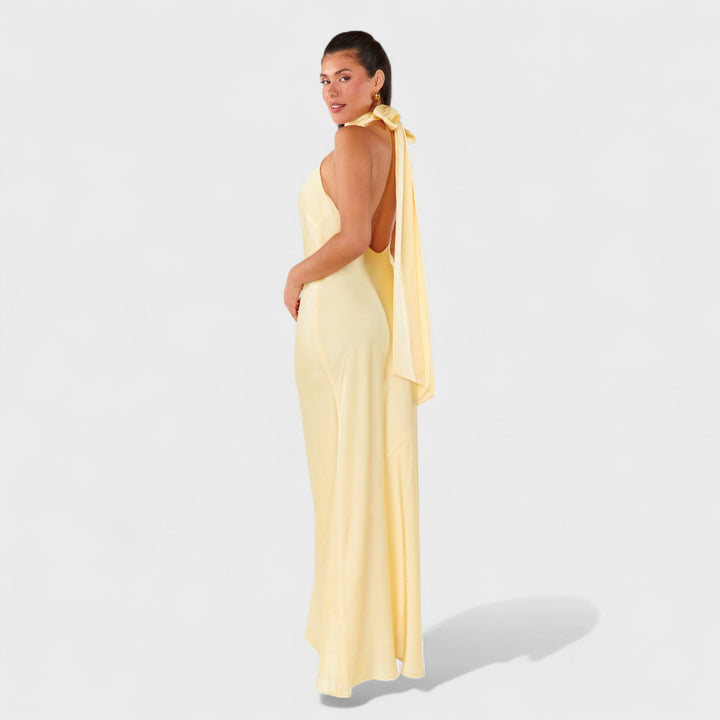 Vintém d'Ouro - Vestido com laço de cetim
