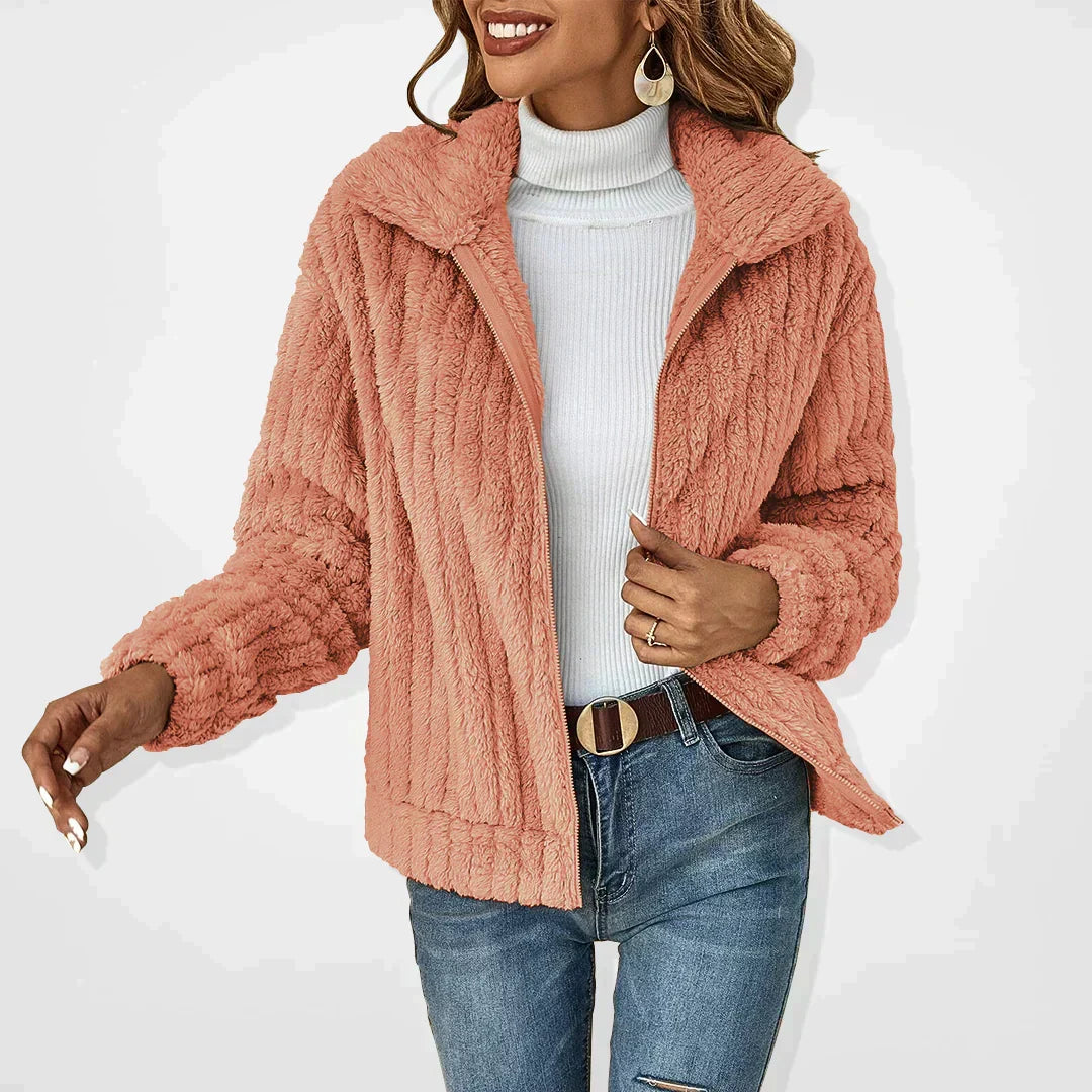Vintém d'Ouro - Cardigan de Pelúcia Elegante