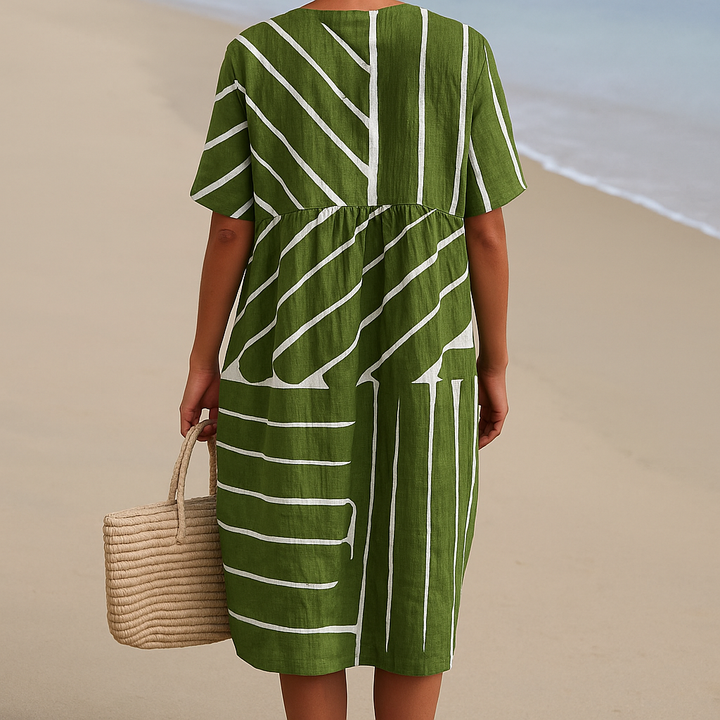 Vintém d'Ouro - Vestido Verde com Padrão Geométrico