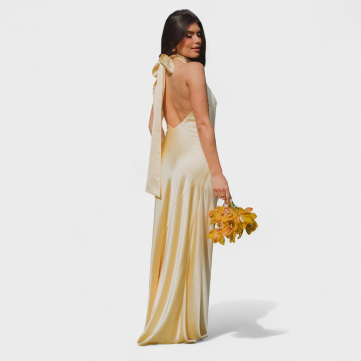 Vintém d'Ouro - Vestido com laço de cetim
