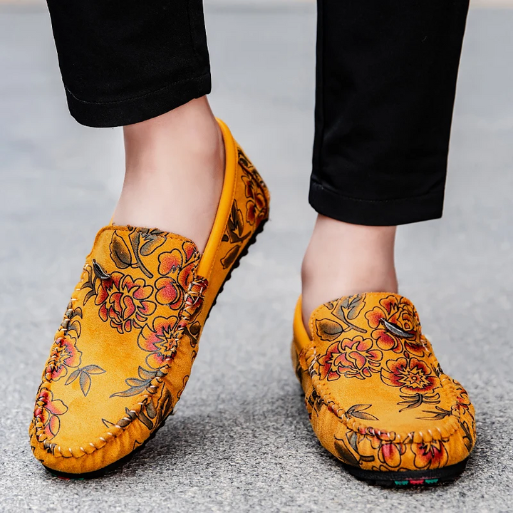 Vintém d'Ouro - Mocassins de couro floral