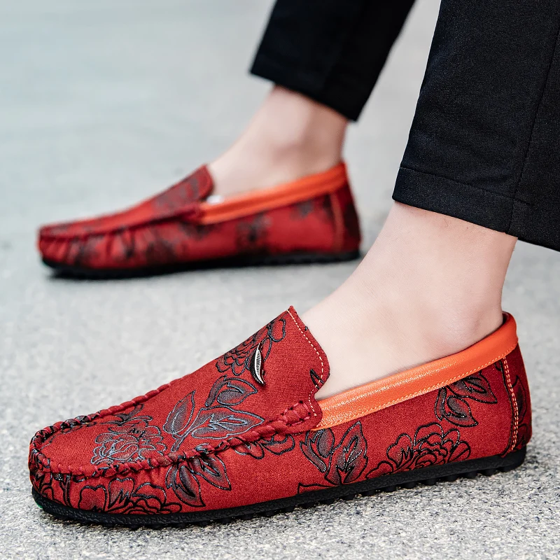 Vintém d'Ouro - Mocassins de couro floral