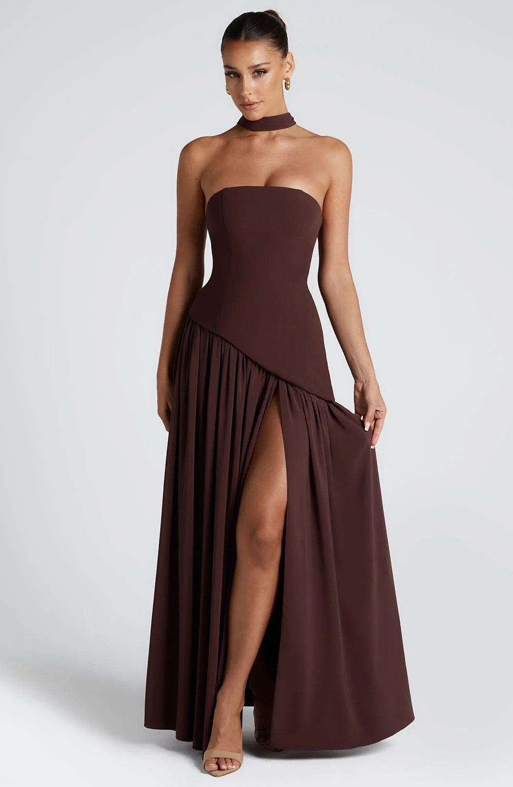 Vintém d'Ouro - Vestido Longo Sofisticado