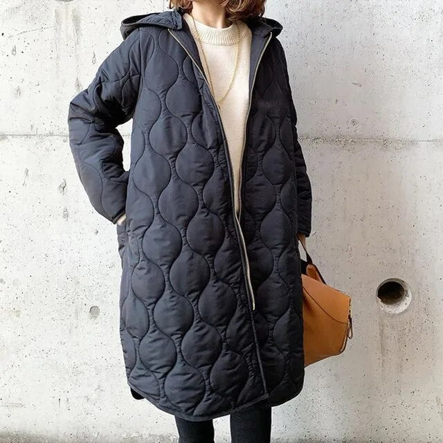 Vintém d'Ouro - Parka com capuz e detalhes atenciosos