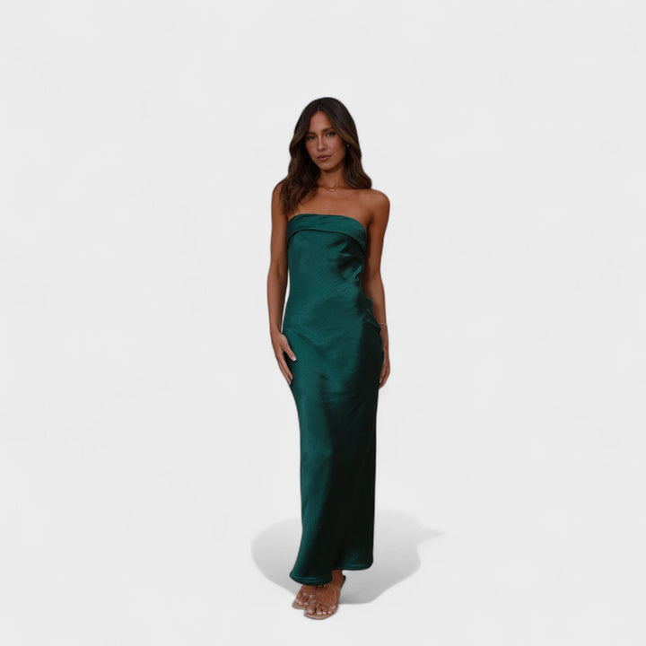 Vintém d'Ouro - Vestido de cetim sem mangas