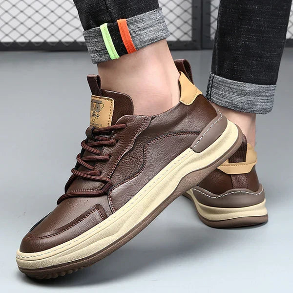 Vintém d'Ouro - Sapatos de couro com sola alta