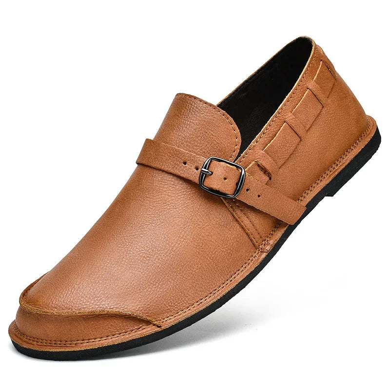 Vintém d'Ouro - Mocassins de couro com fivela