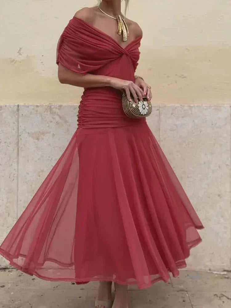 Vintém d'Ouro - Vestido elegante com decote em V