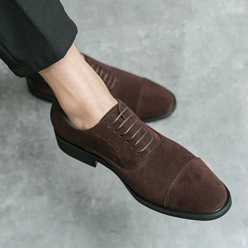 Vintém d'Ouro - Sapatos de camurça chiques