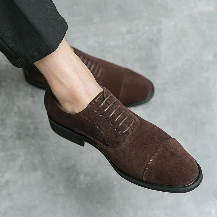 Vintém d'Ouro - Sapatos de camurça chiques