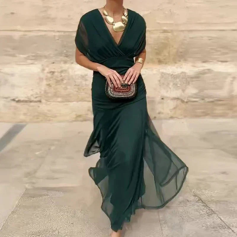 Vintém d'Ouro - Vestido elegante com decote em V
