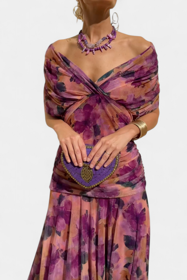 Vintém d'Ouro - Vestido elegante com decote em V