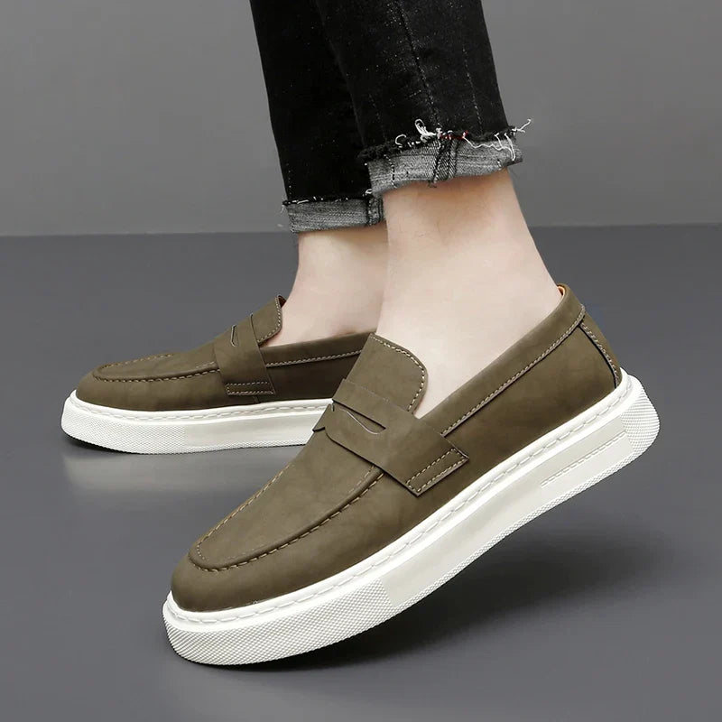 Vintém d'Ouro - Sapatos de couro elegantes