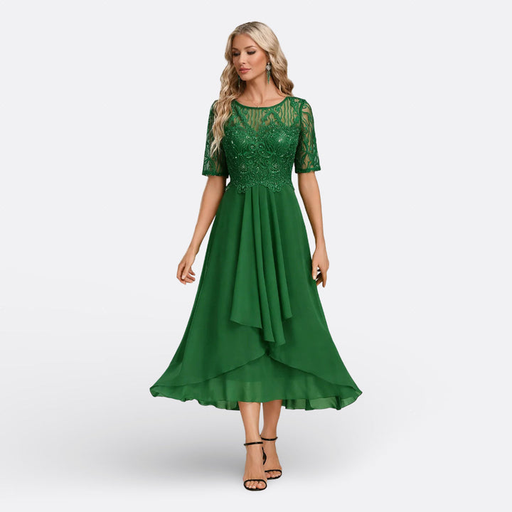 Vintém d'Ouro - Vestido Azul-Marinho com Renda e Manga Curta