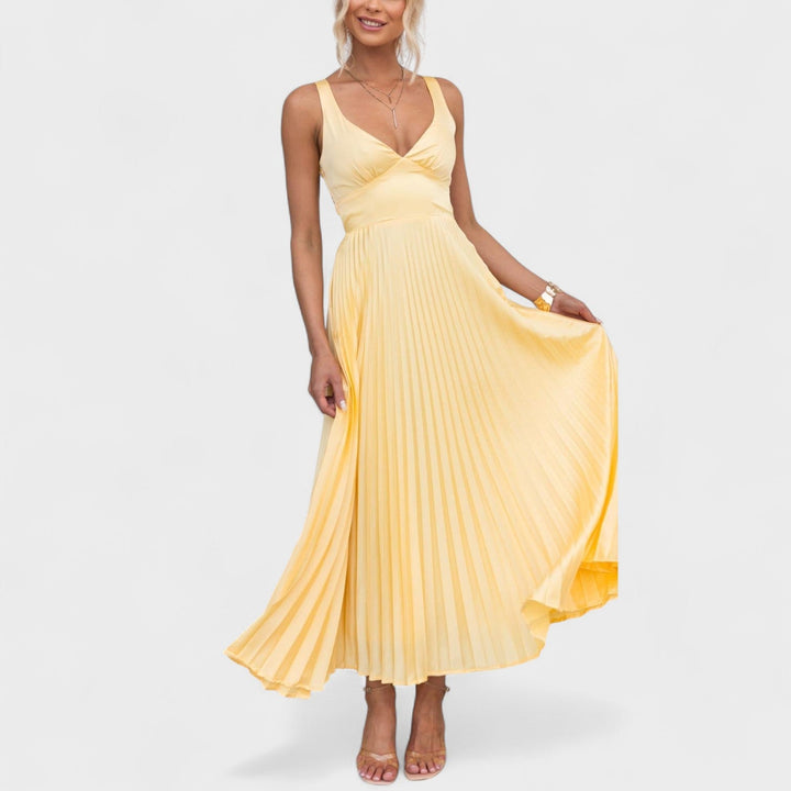 Vintém d'Ouro - Vestido maxi amarelo plissado