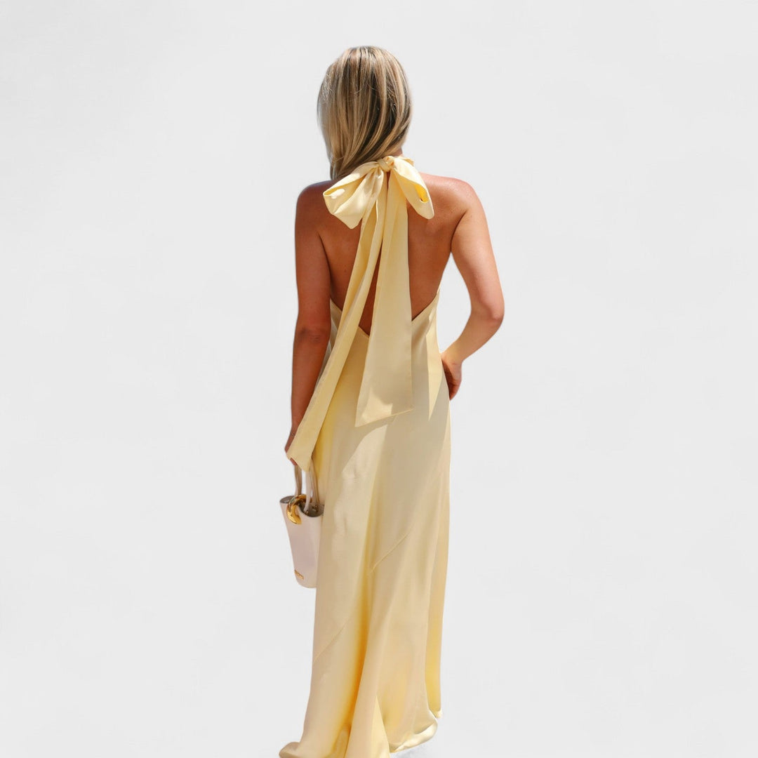 Vintém d'Ouro - Vestido com laço de cetim