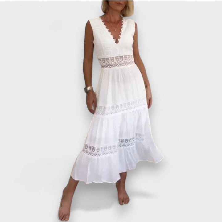 Vintém d'Ouro - Vestido de Renda com Decote em V