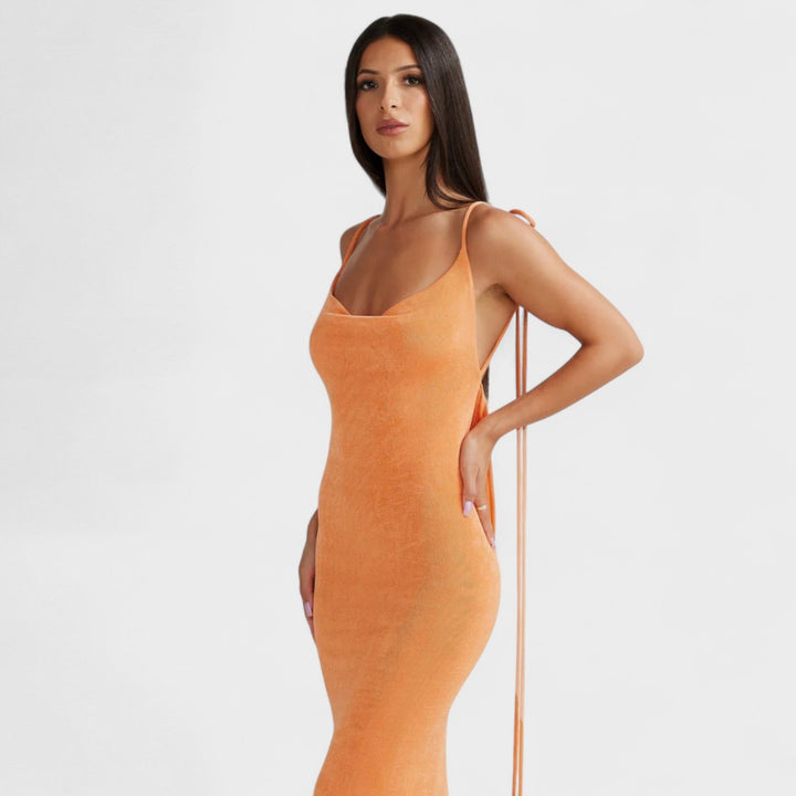 Vintém d'Ouro - O vestido que celebra curvas