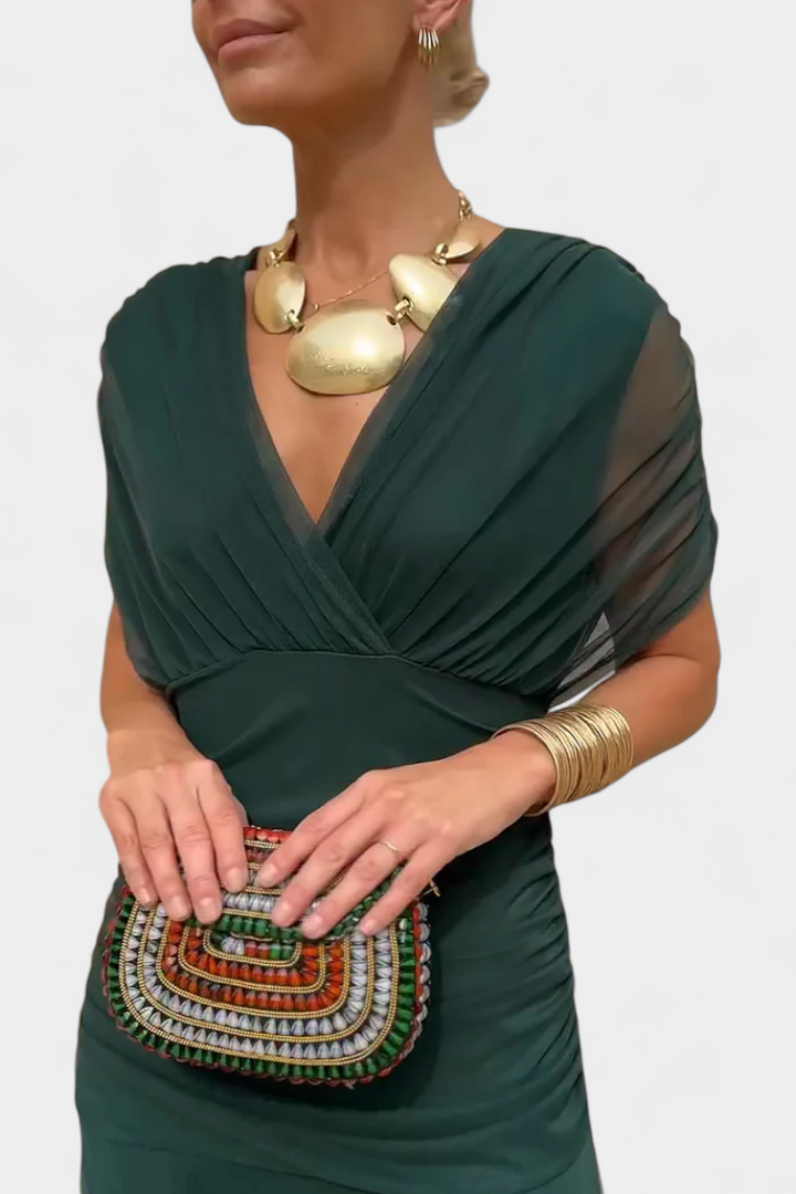 Vintém d'Ouro - Vestido elegante com decote em V