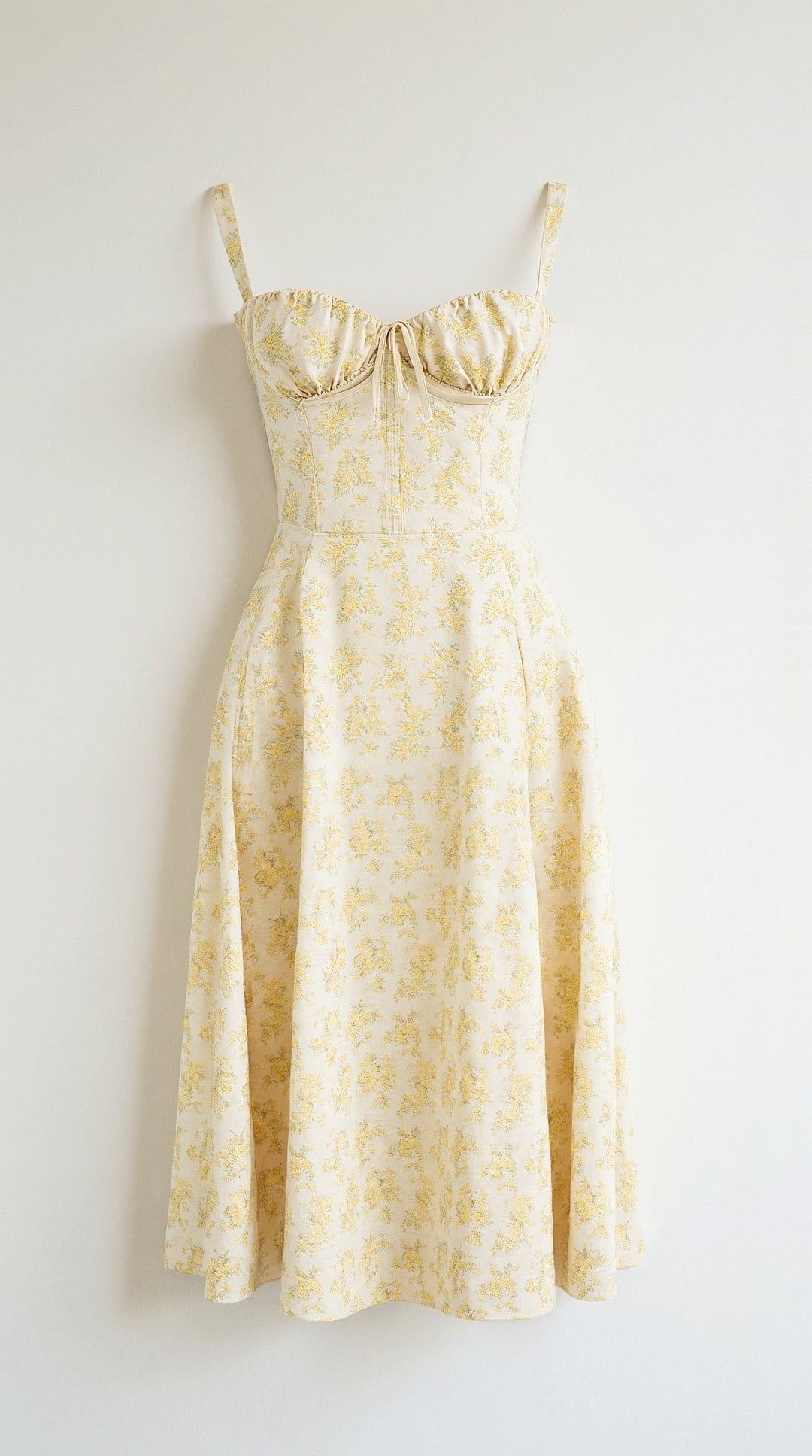 Vintém d'Ouro - Vestido Midi Elegante