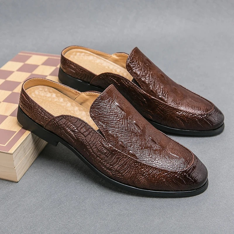 Vintém d'Ouro - Sapatos elegantes com estampa de crocodilo