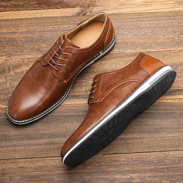 Vintém d'Ouro - Sapatos de couro elegantes