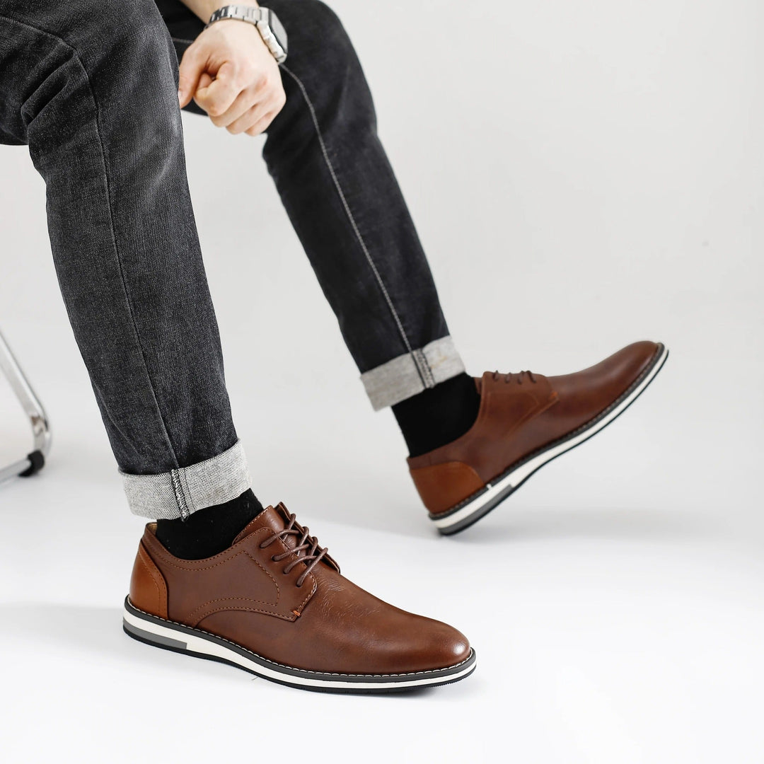 Vintém d'Ouro - Sapatos de couro elegantes