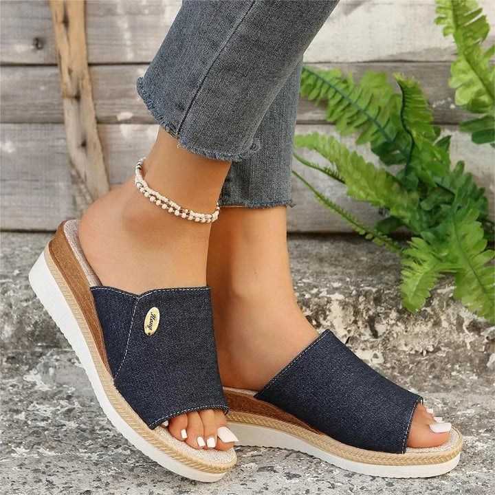 Vintém d'Ouro - sandália ergonómica inspirada em jeans