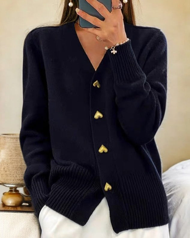 Vintém d'Ouro - Cardigan elegante com botões de coração